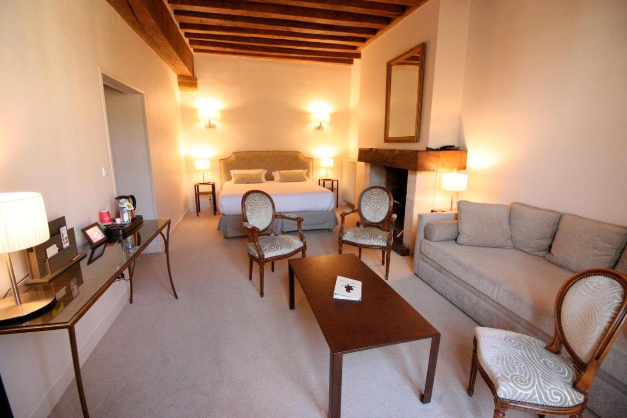 Logis - Hotel & Restaurant Du Tribunal Mortagne-au-Perche Dış mekan fotoğraf