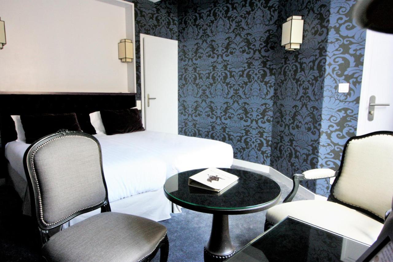 Logis - Hotel & Restaurant Du Tribunal Mortagne-au-Perche Dış mekan fotoğraf