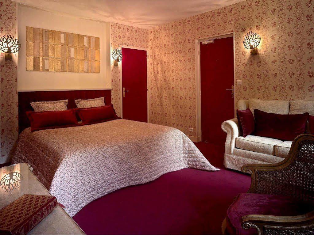 Logis - Hotel & Restaurant Du Tribunal Mortagne-au-Perche Dış mekan fotoğraf